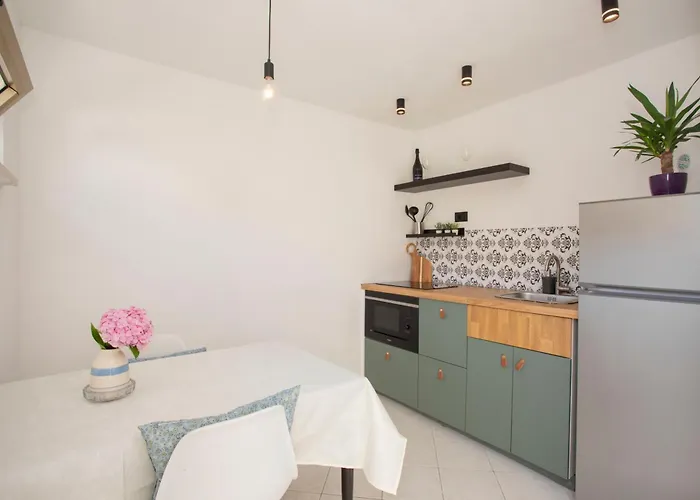 Sea View Apartment