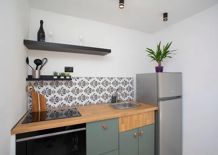 Sea View 아파트 라벡